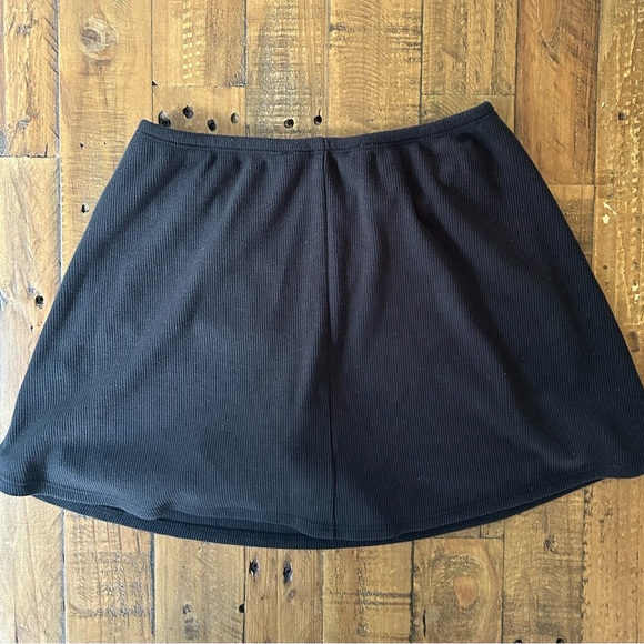 Lisa Says Gah Darcy Skort - Picture 4 of 5